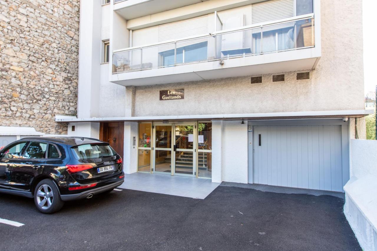 Lb Vacation Rentals I Admire Panoramic Ocean Views Through Walls Of Windows Cannes Exterior foto